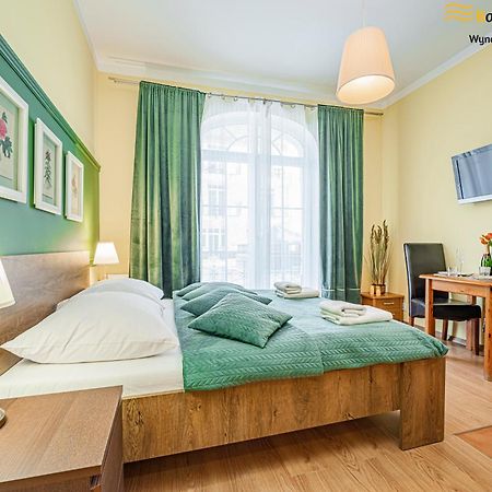 Baltic Apartments - Apartamenty Korony Piastow Свиноуйсьце Экстерьер фото