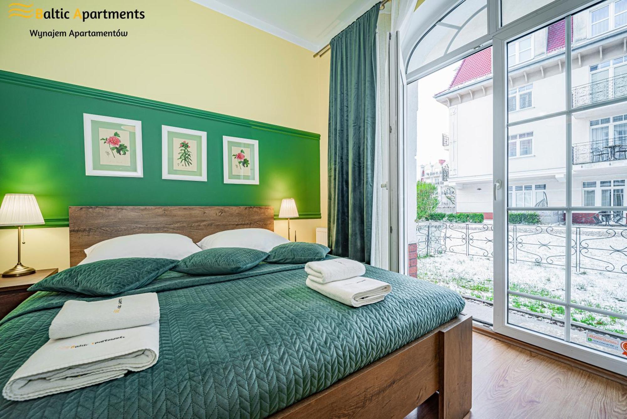 Baltic Apartments - Apartamenty Korony Piastow Свиноуйсьце Экстерьер фото