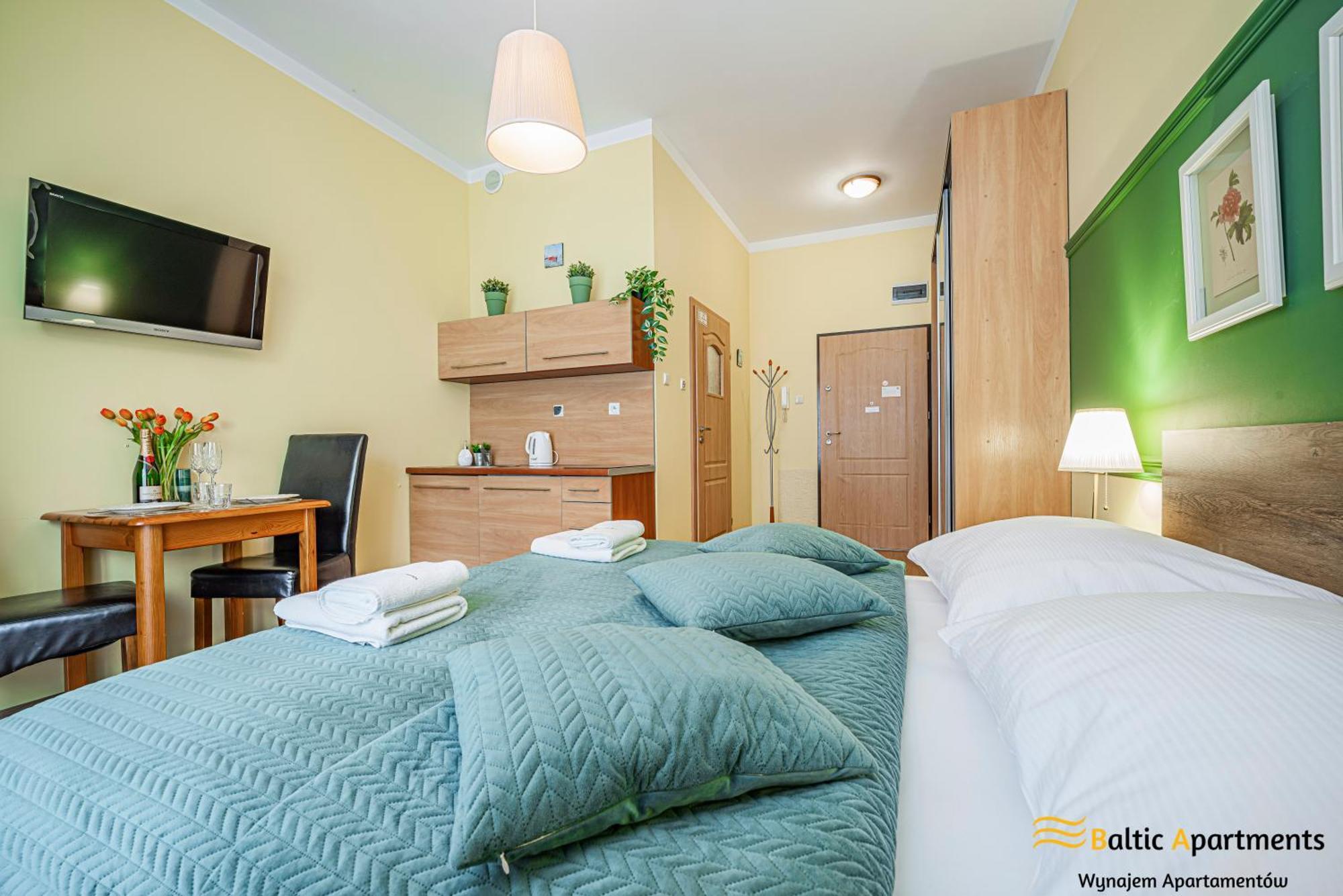 Baltic Apartments - Apartamenty Korony Piastow Свиноуйсьце Экстерьер фото